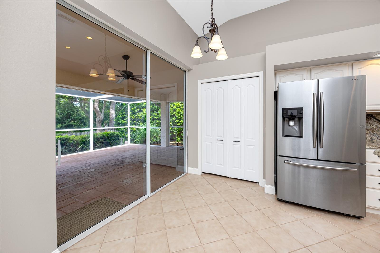 CHAPMAN MANORS - Residential