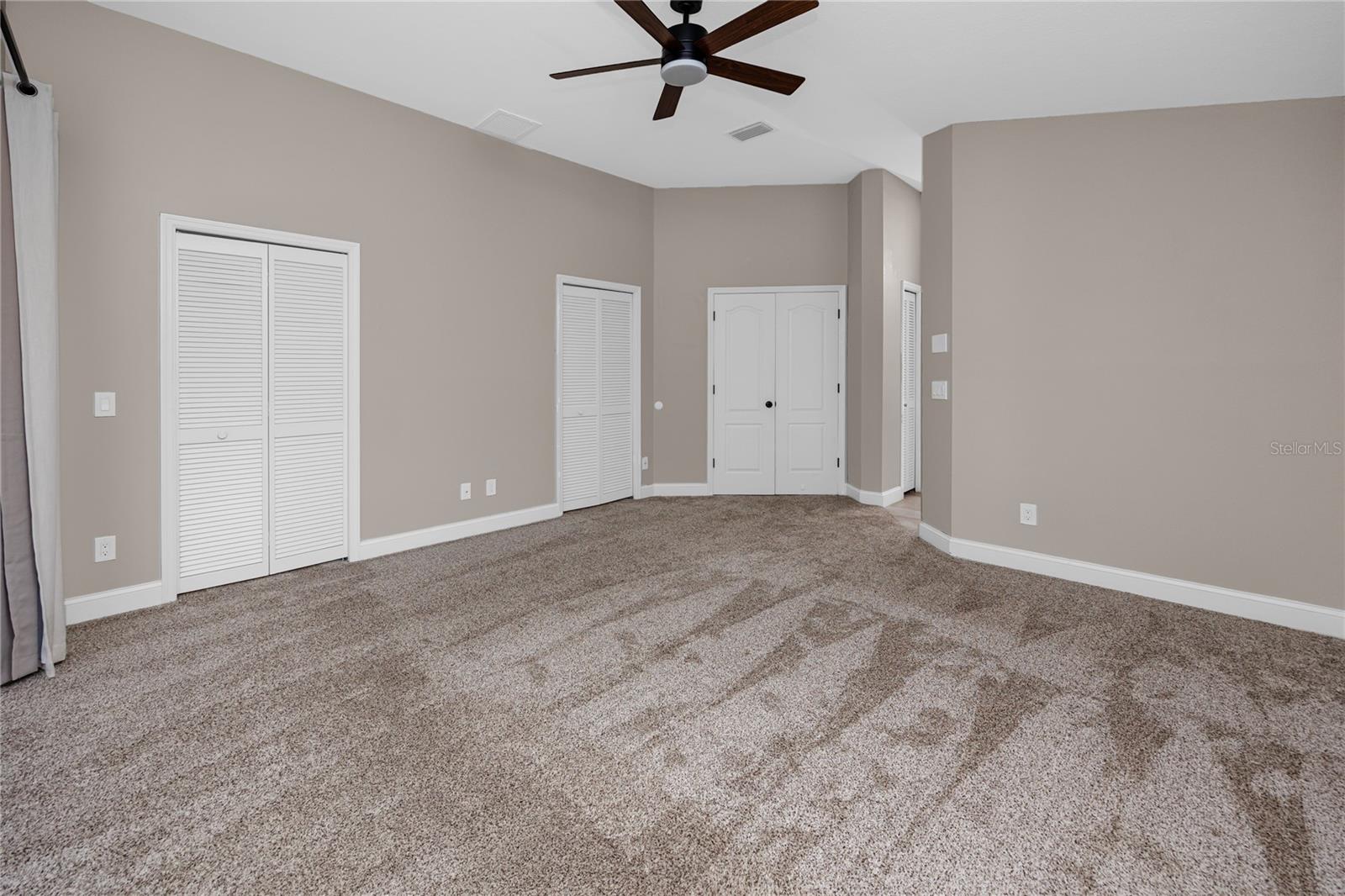 CHAPMAN MANORS - Residential
