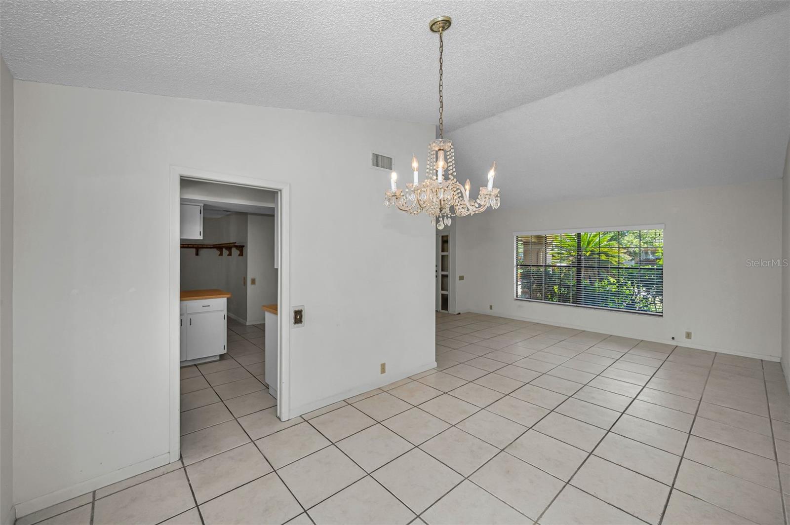 FAIRWAY SPGS - Residential
