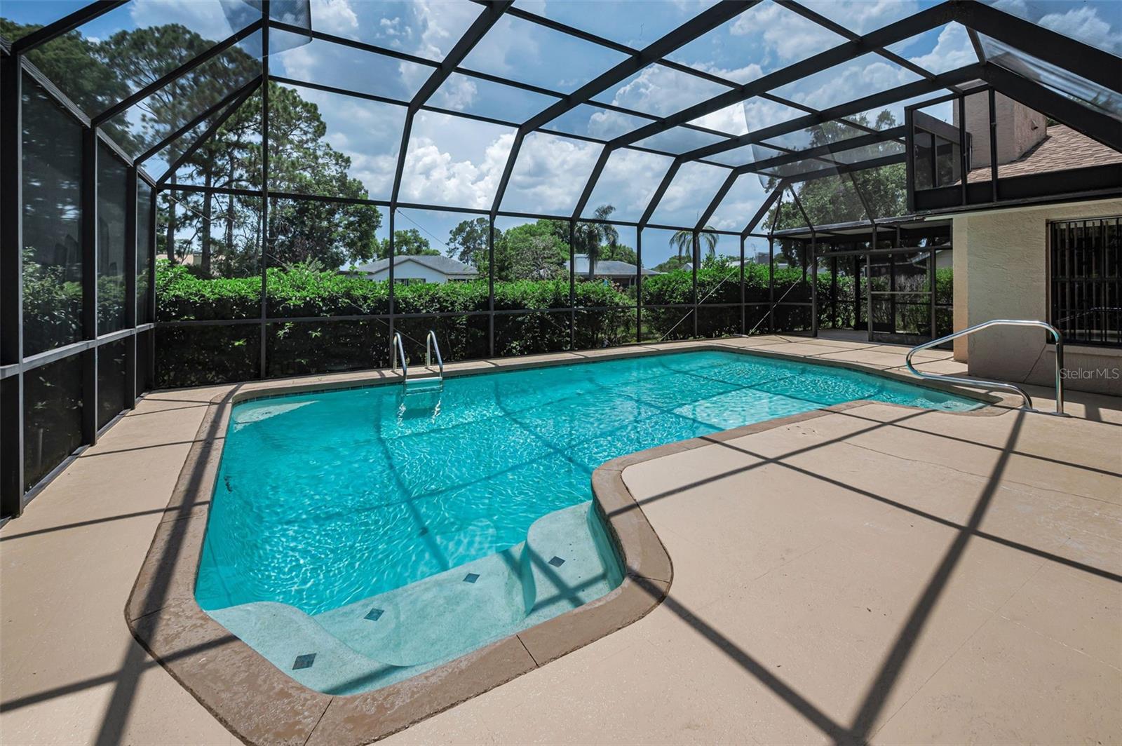 FAIRWAY SPGS - Residential