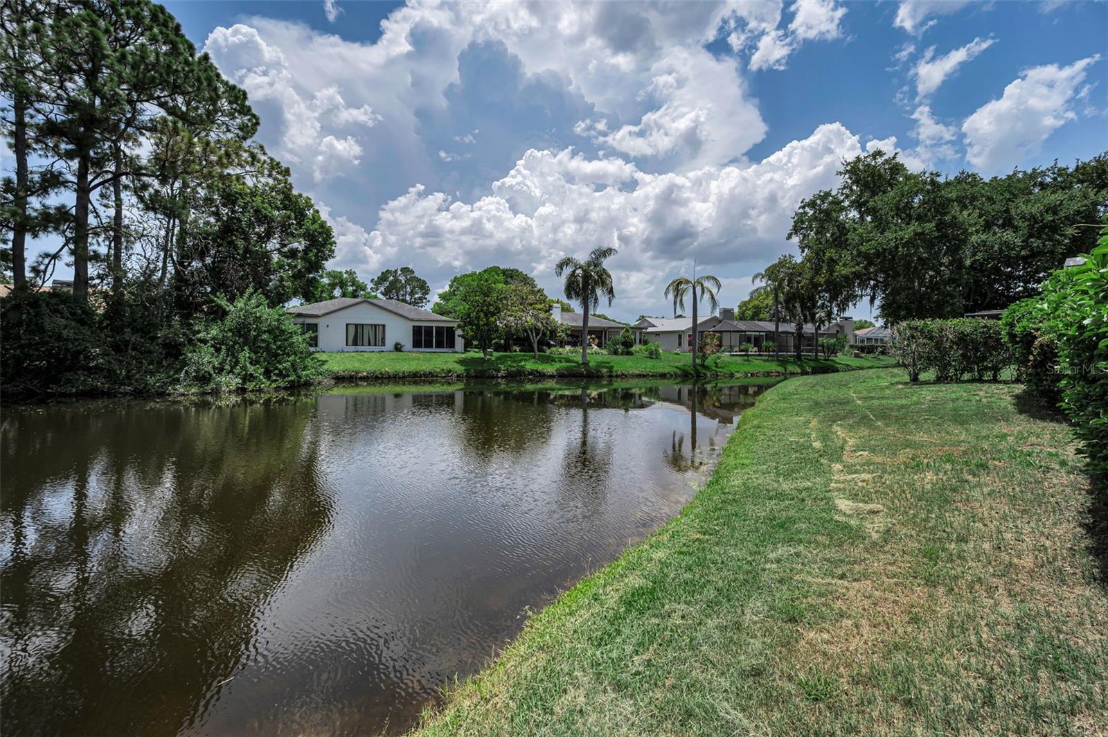 FAIRWAY SPGS - Residential