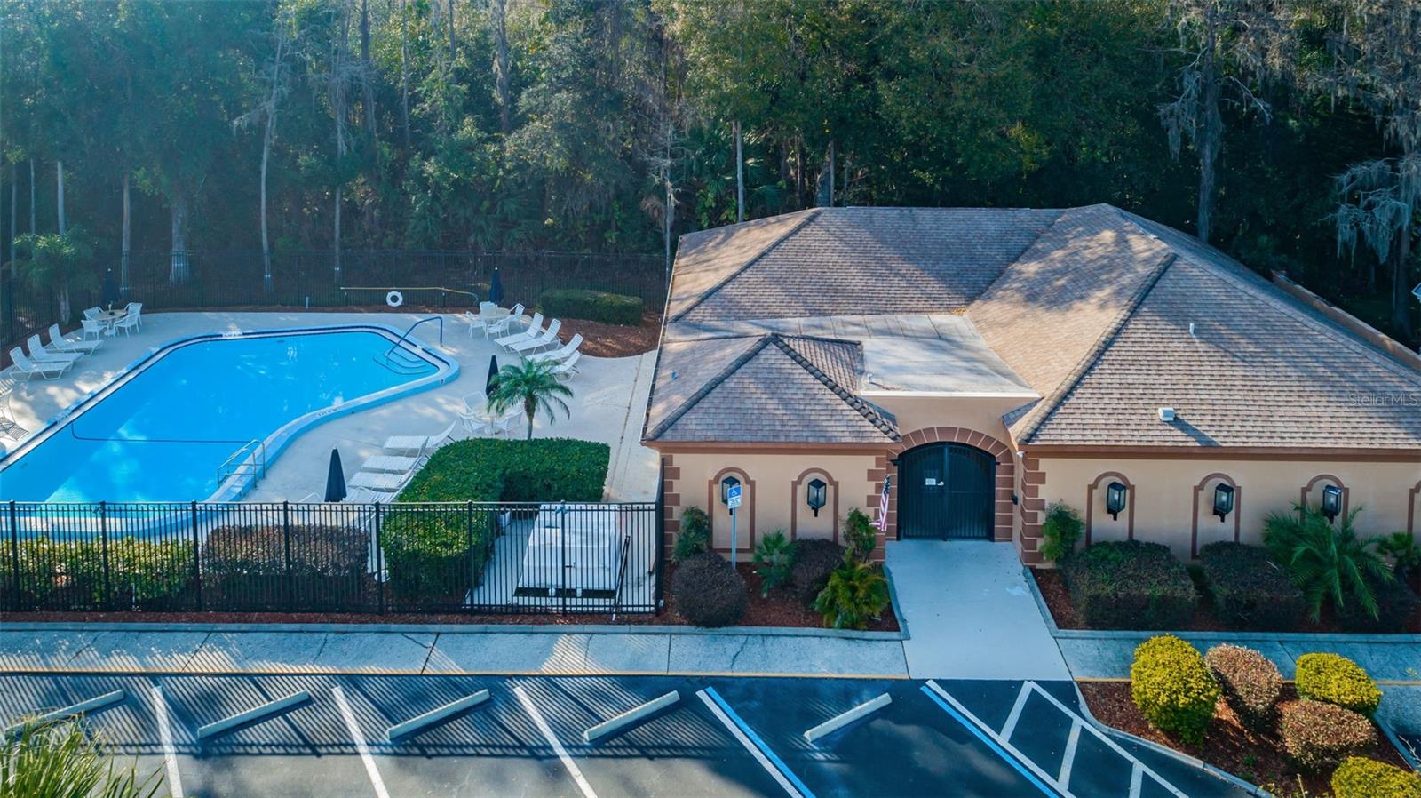 FAIRWAY SPGS - Residential