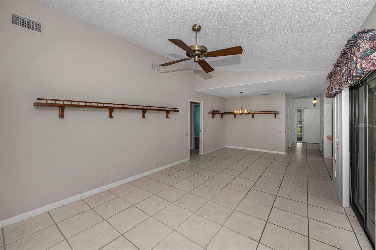 FAIRWAY SPGS - Residential