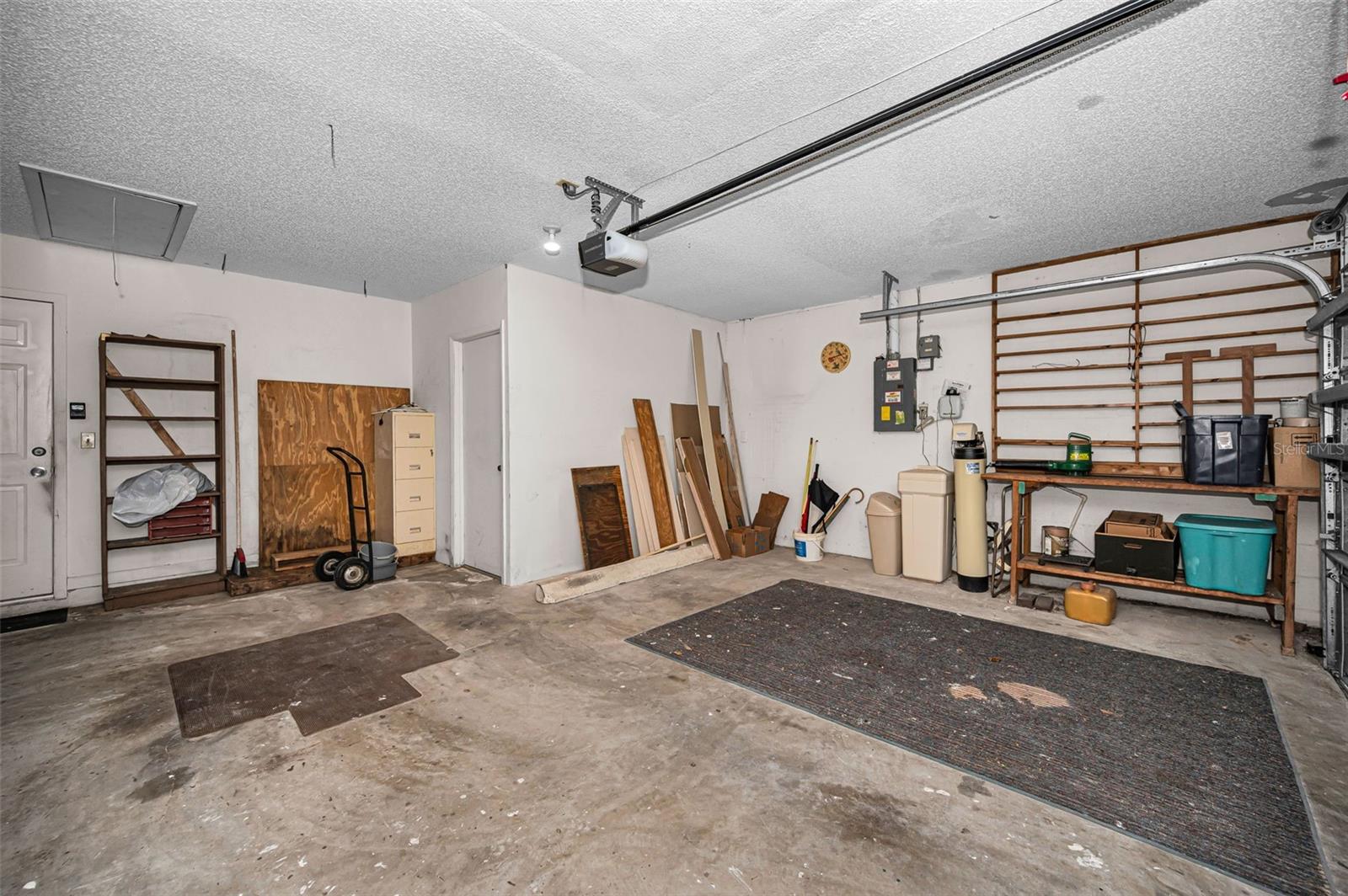 FAIRWAY SPGS - Residential