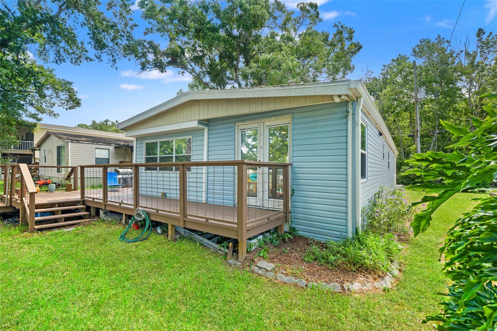 WEEKI WACHEE SHORES - Residential