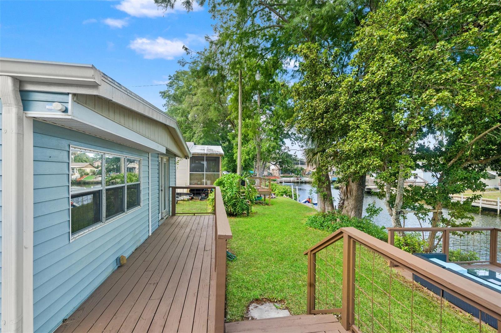 WEEKI WACHEE SHORES - Residential
