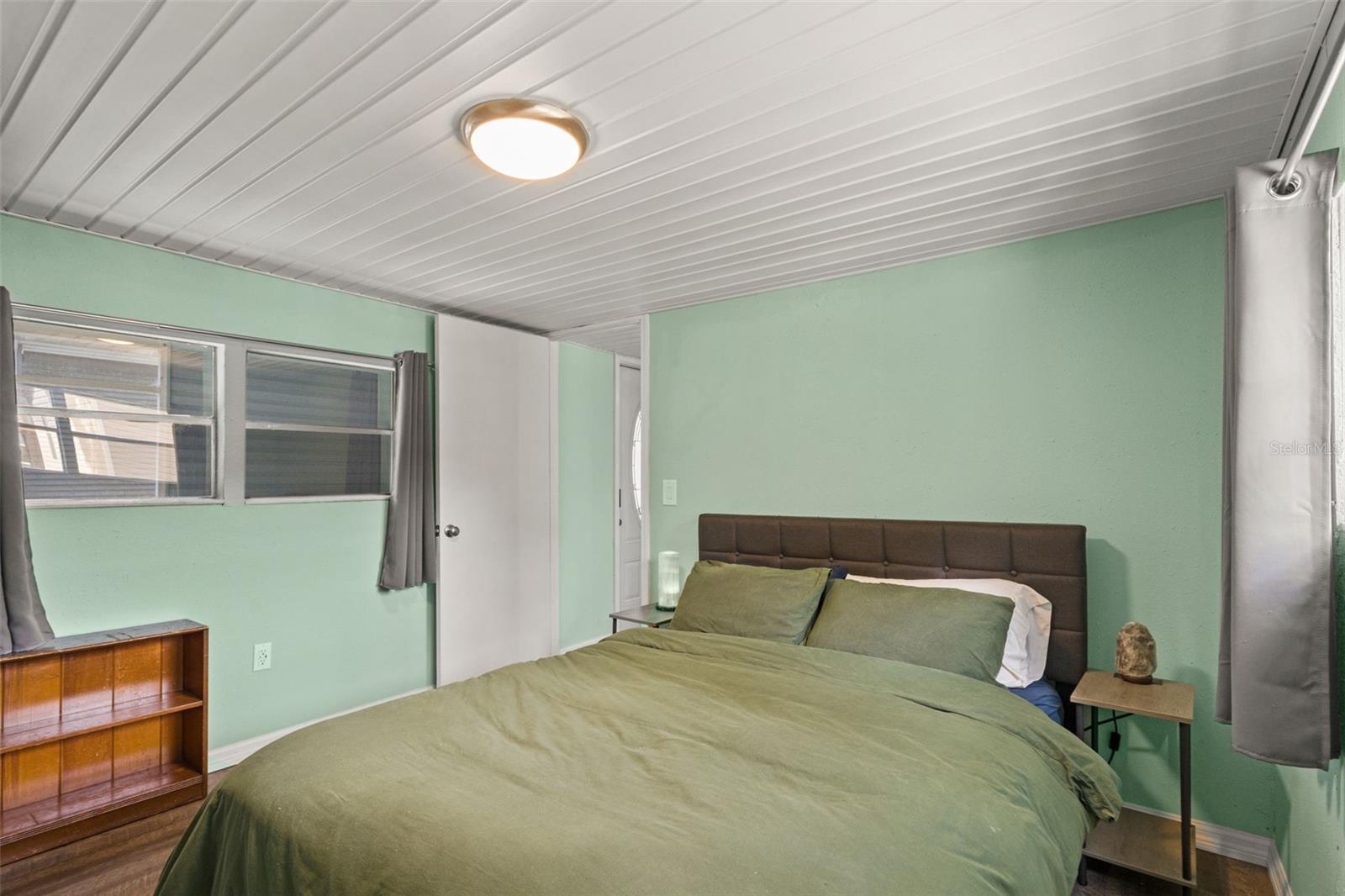 WEEKI WACHEE SHORES - Residential