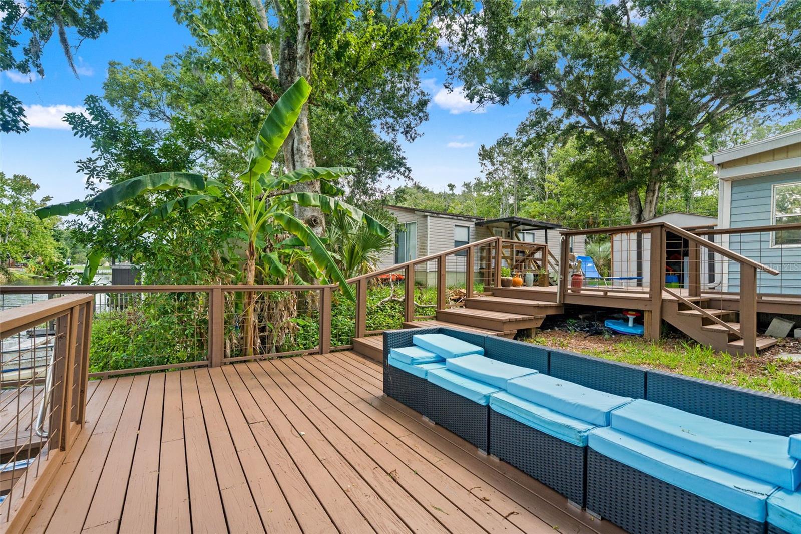 WEEKI WACHEE SHORES - Residential