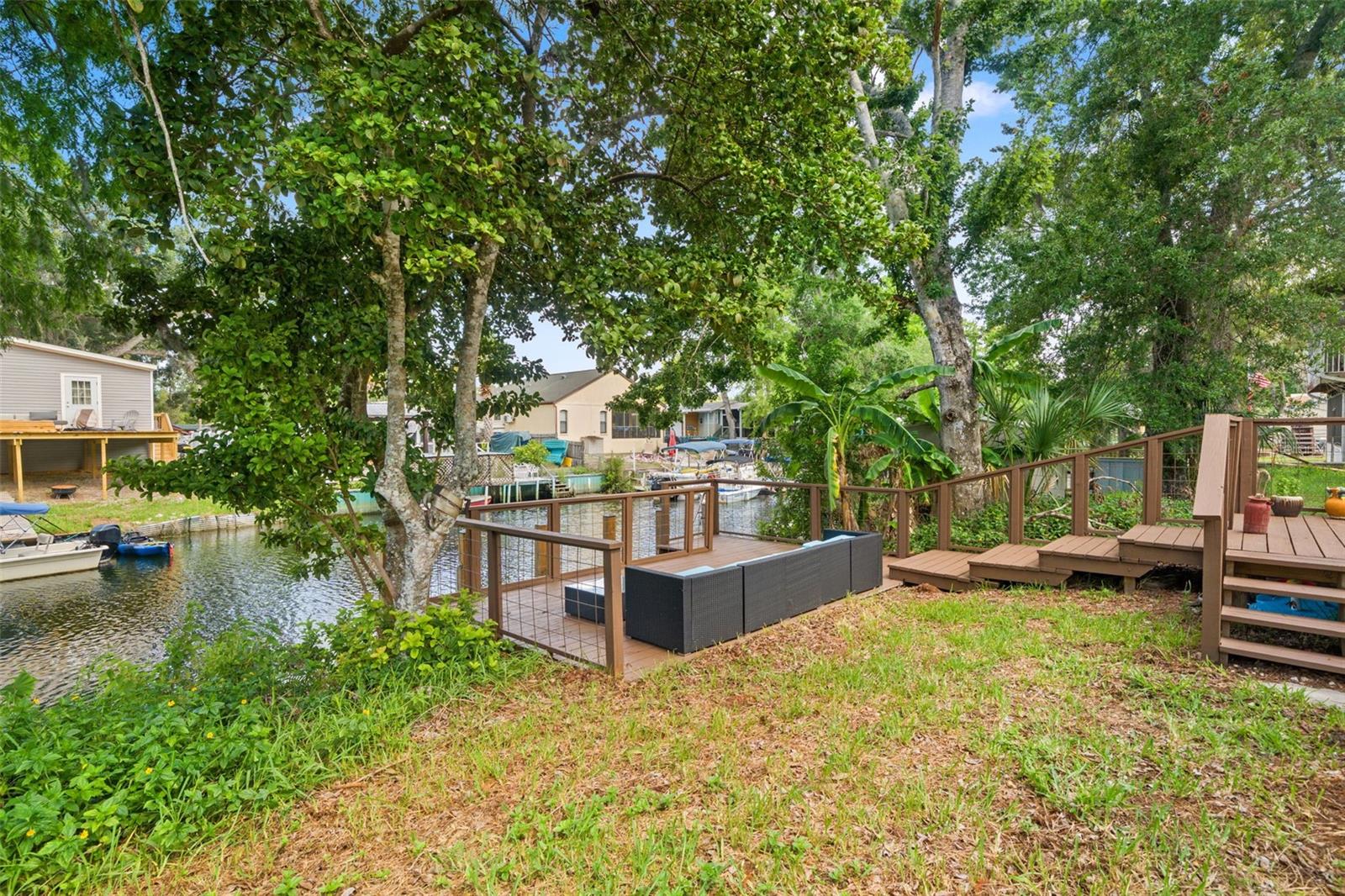 WEEKI WACHEE SHORES - Residential