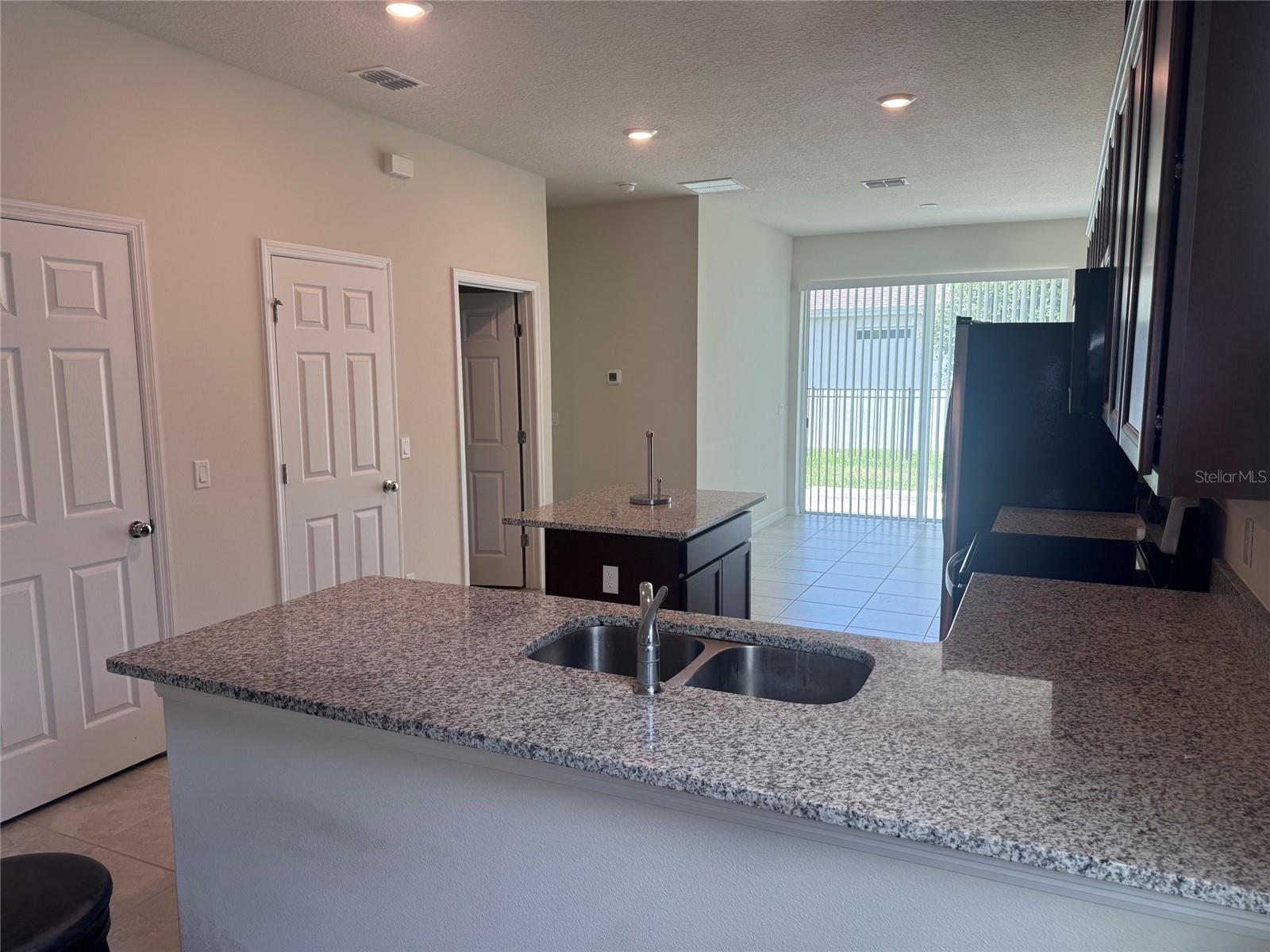 LIVE OAK LAKE PH 1 - Residential