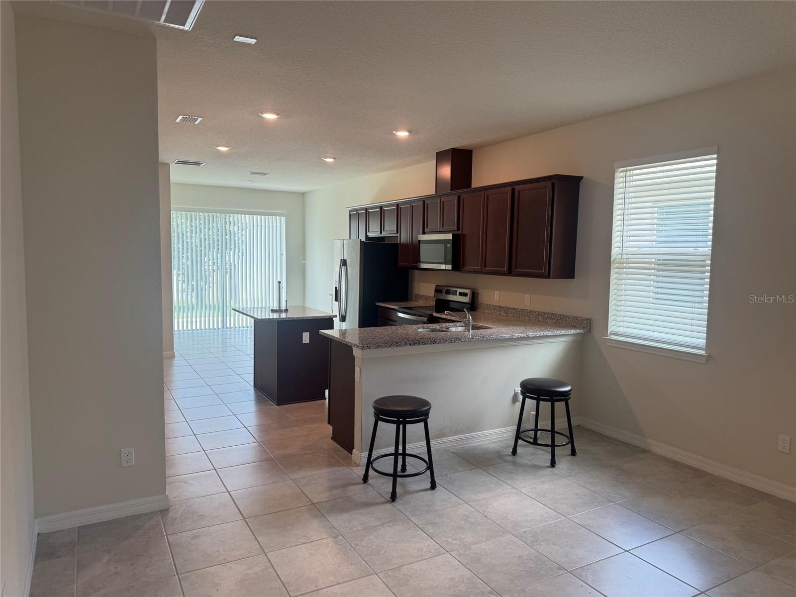 LIVE OAK LAKE PH 1 - Residential