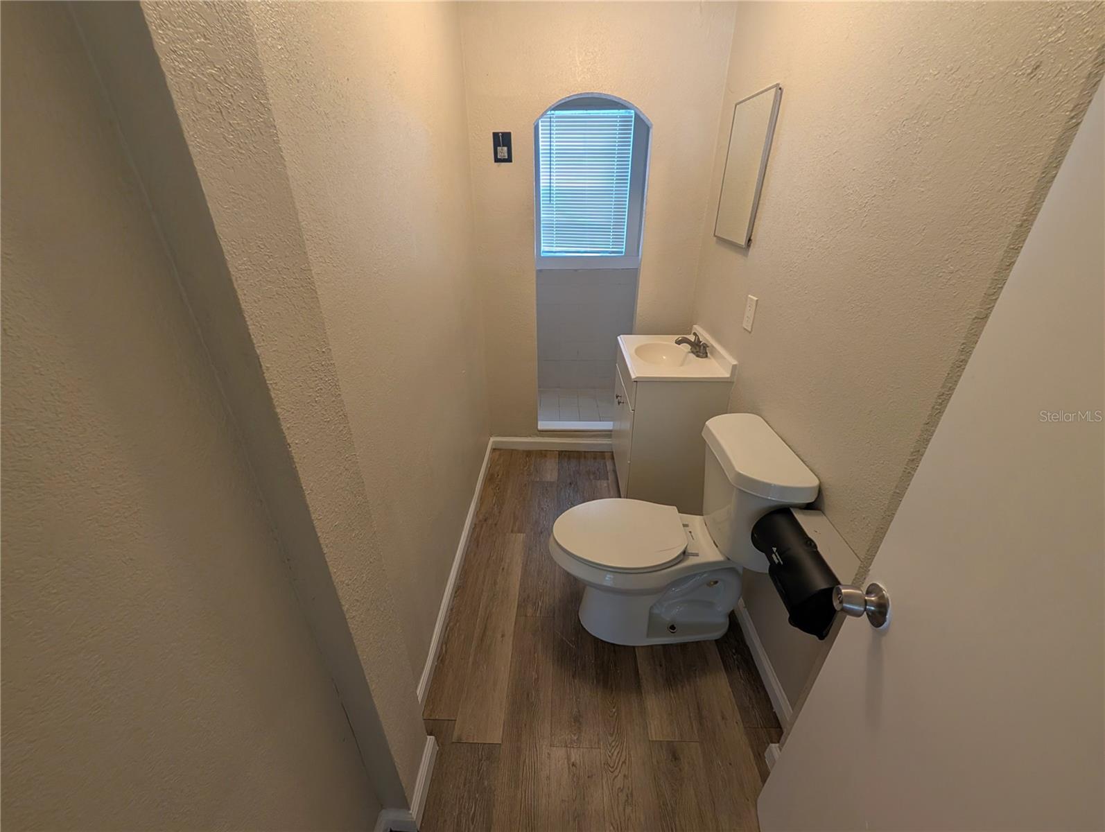CROMWELL HEIGHTS - Residential Lease