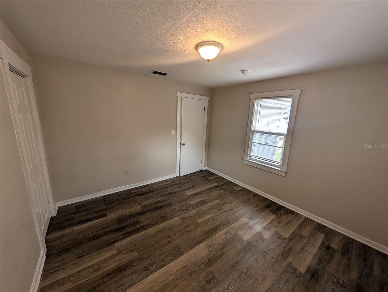 CROMWELL HEIGHTS - Residential Lease