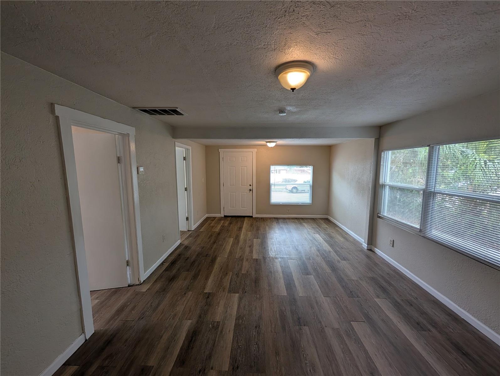 CROMWELL HEIGHTS - Residential Lease