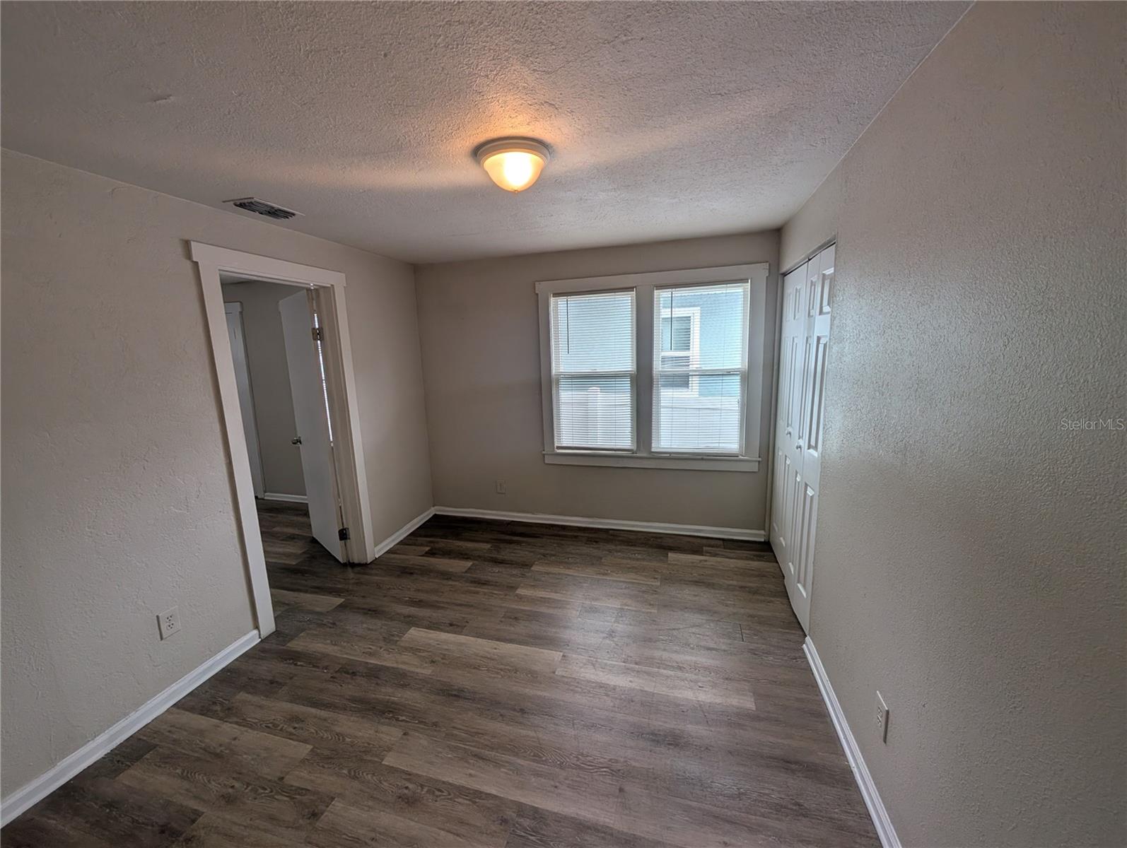 CROMWELL HEIGHTS - Residential Lease