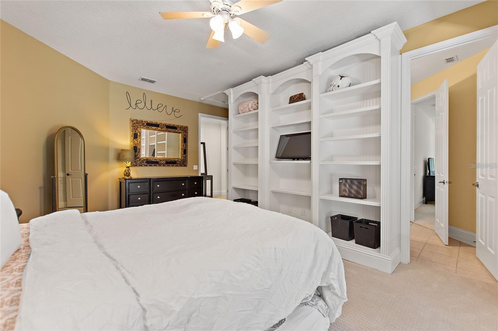 KEENES POINTE - Residential
