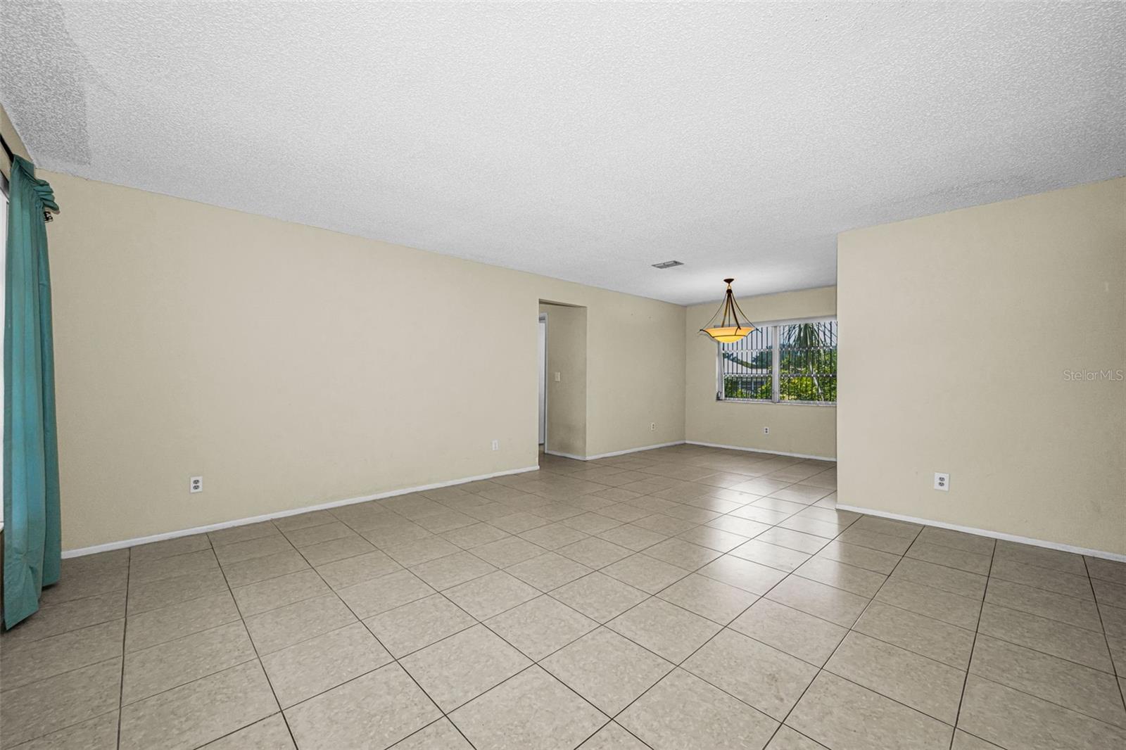 HIGHLAND LAKES - Residential