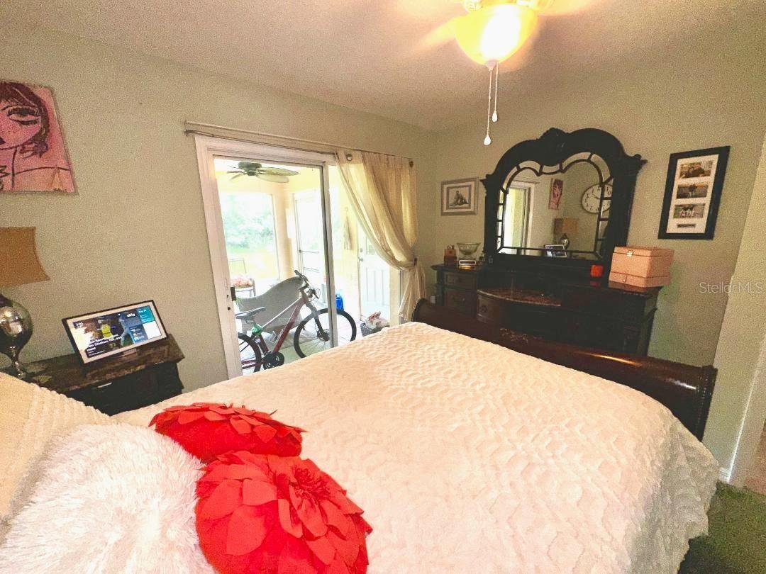 LAKESIDE TOWN HOMES CONDO - Residential