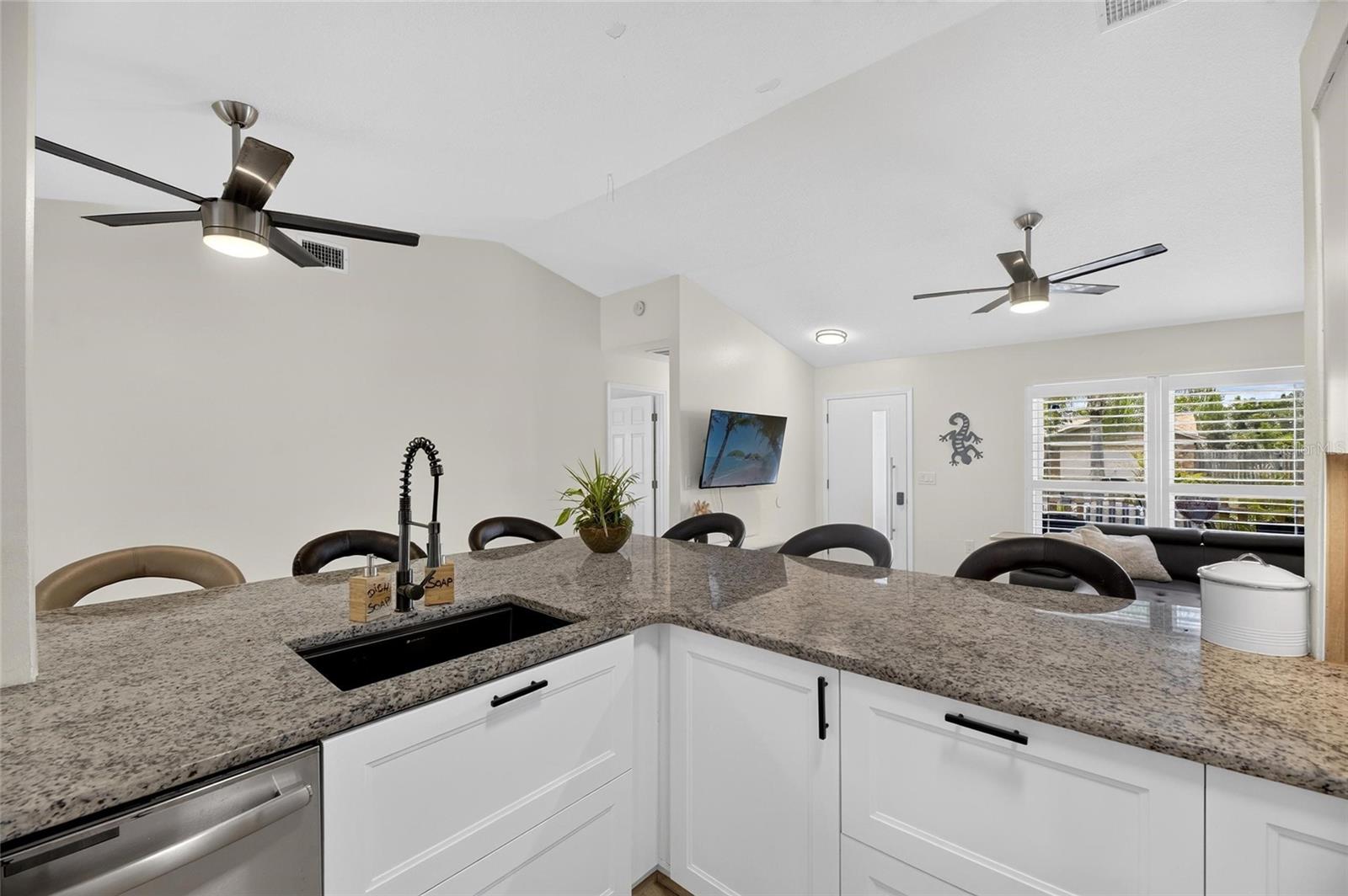 LAKEVIEW VILLAGE SEC C UNI - Residential Lease
