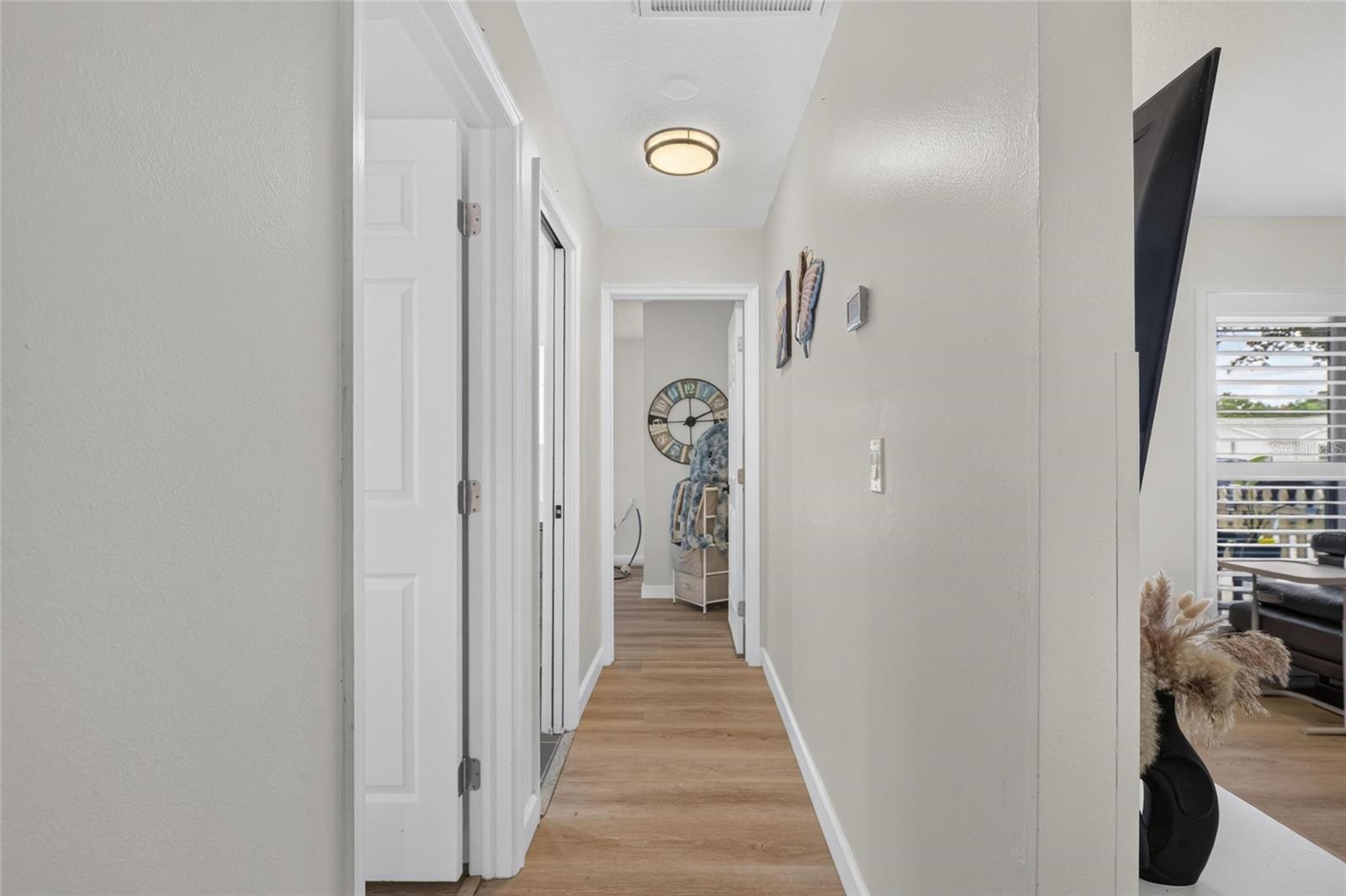 LAKEVIEW VILLAGE SEC C UNI - Residential Lease