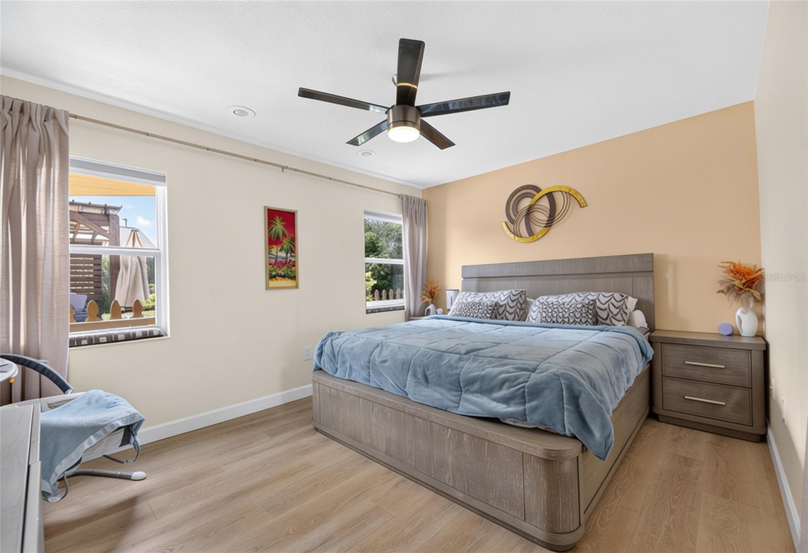 LAKEVIEW VILLAGE SEC C UNI - Residential Lease