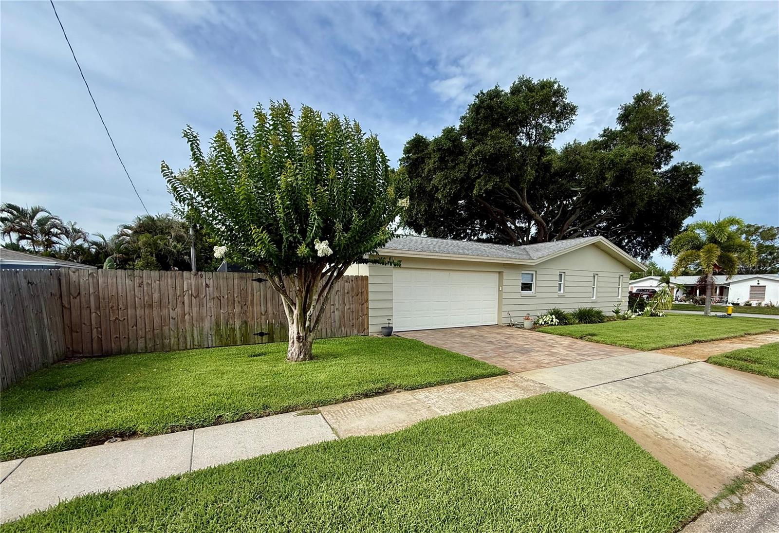 MIDWAY ACRES - Residential