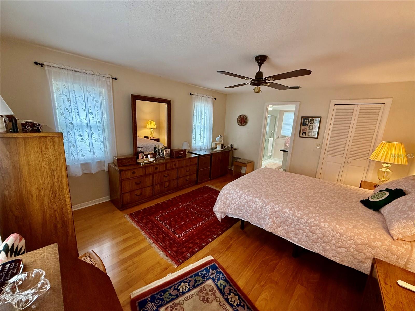 MIDWAY ACRES - Residential