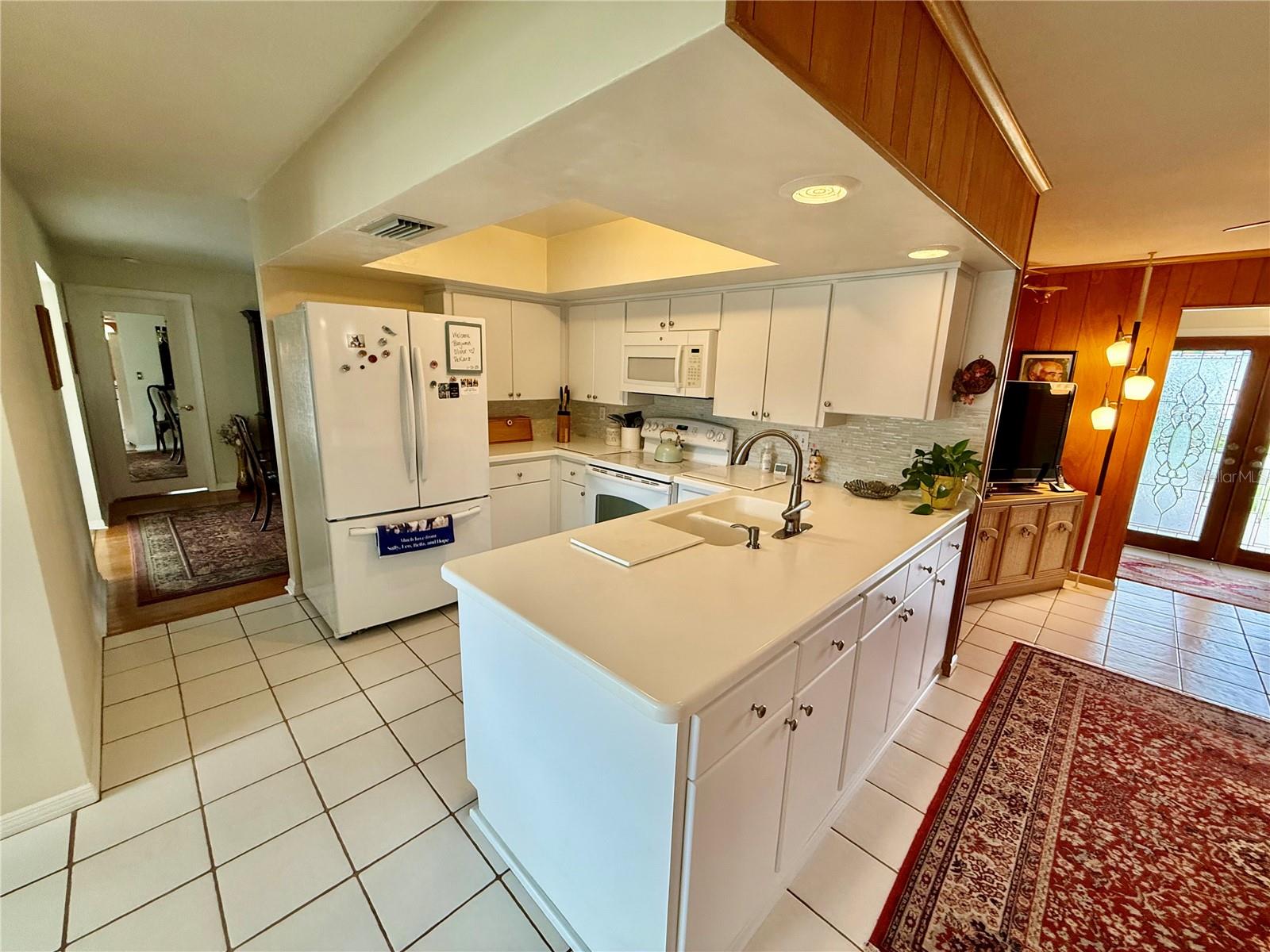 MIDWAY ACRES - Residential