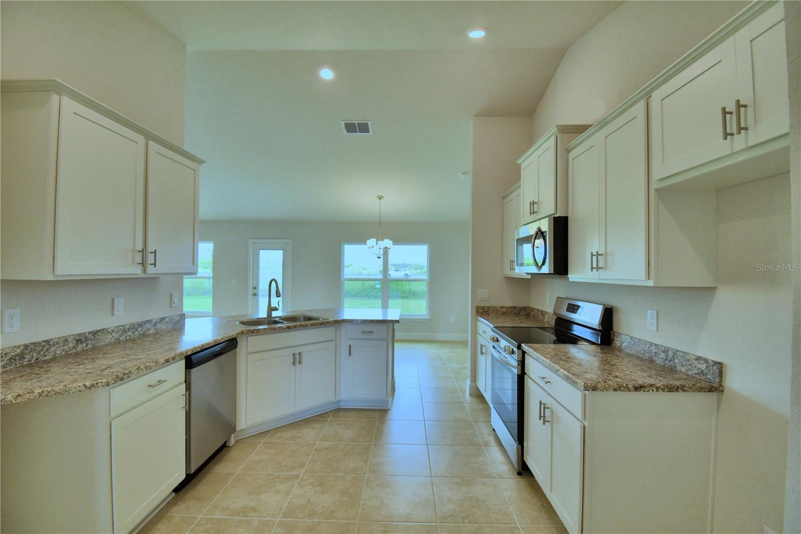 CADENCE CROSSING - Residential