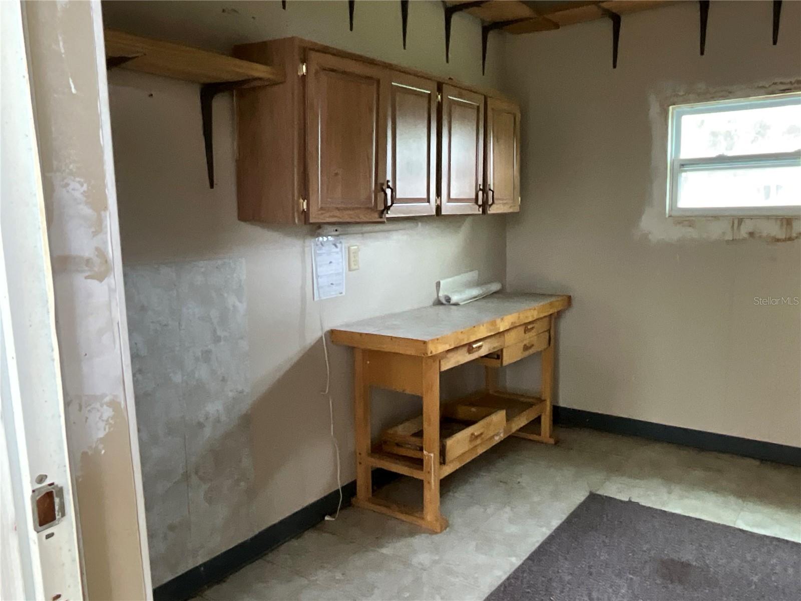 TRADERS COVE UNIT 01 - Residential