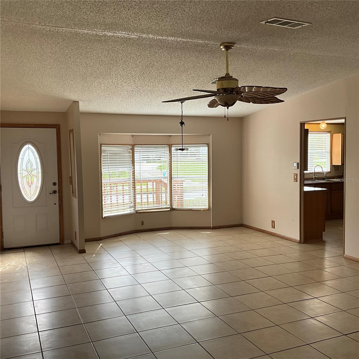TRADERS COVE UNIT 01 - Residential