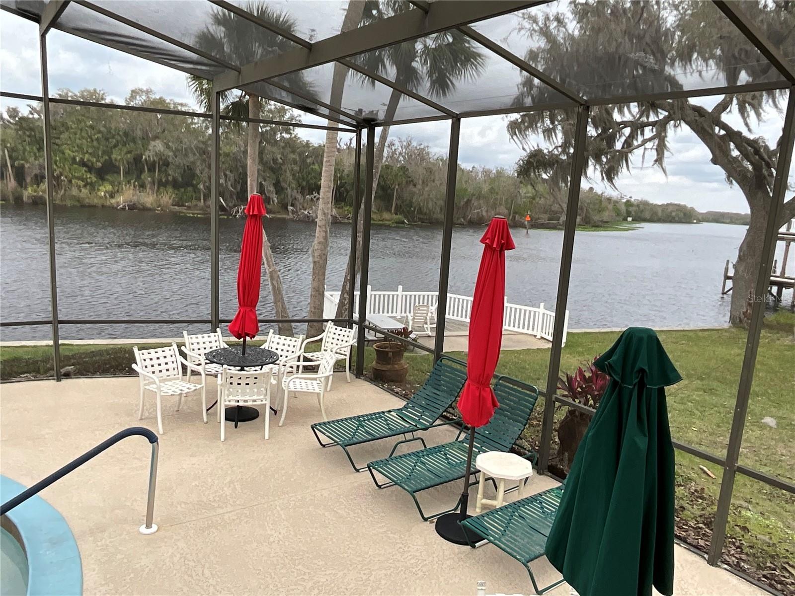 TRADERS COVE UNIT 01 - Residential