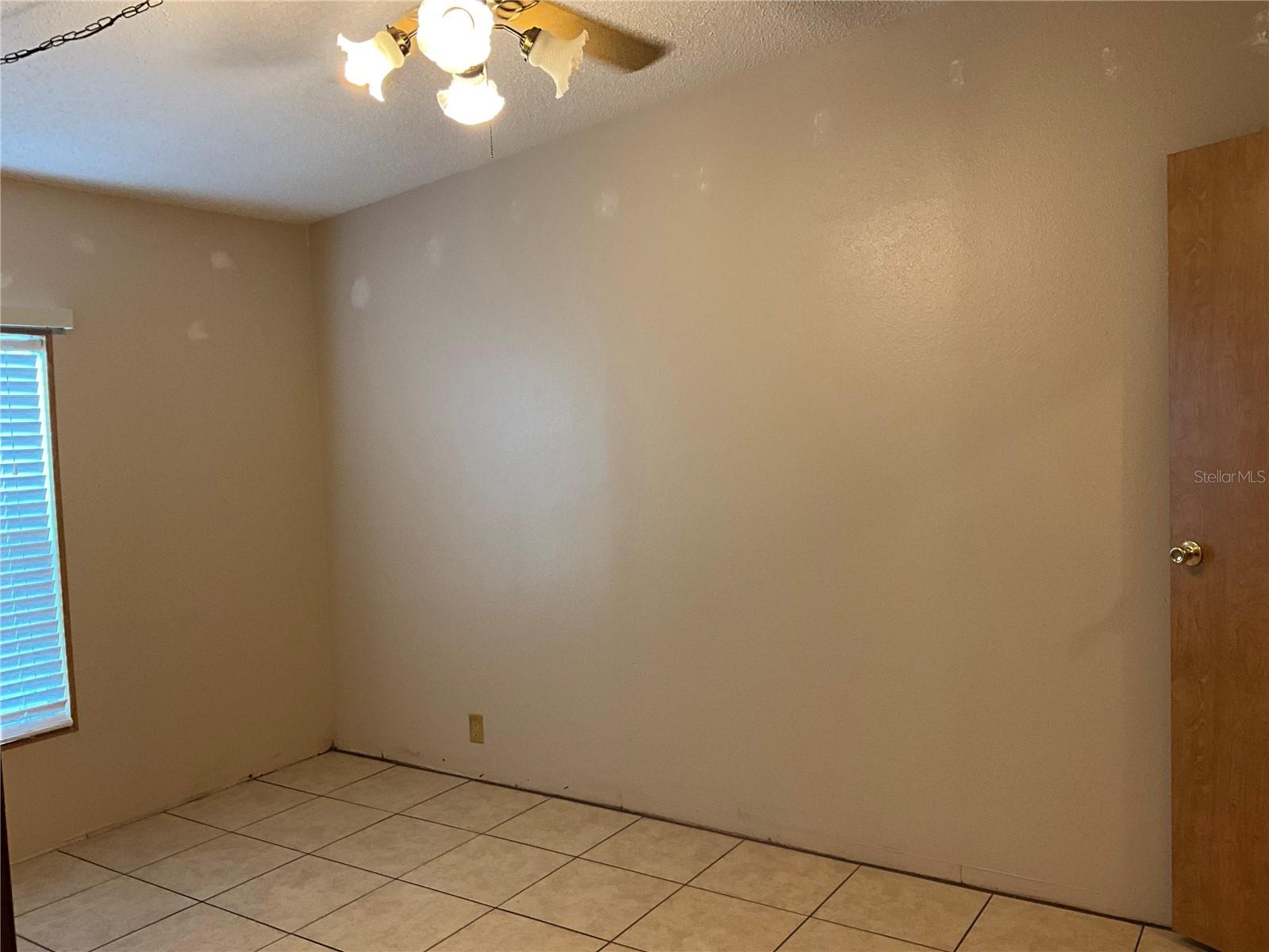 TRADERS COVE UNIT 01 - Residential