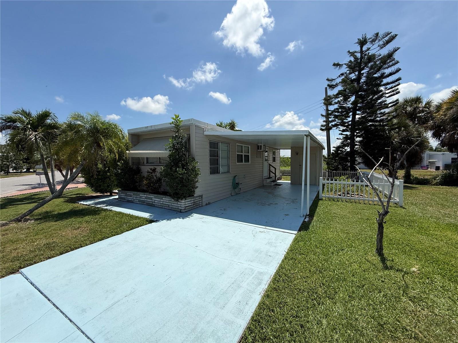 TRI-PAR ESTATES - Residential Lease