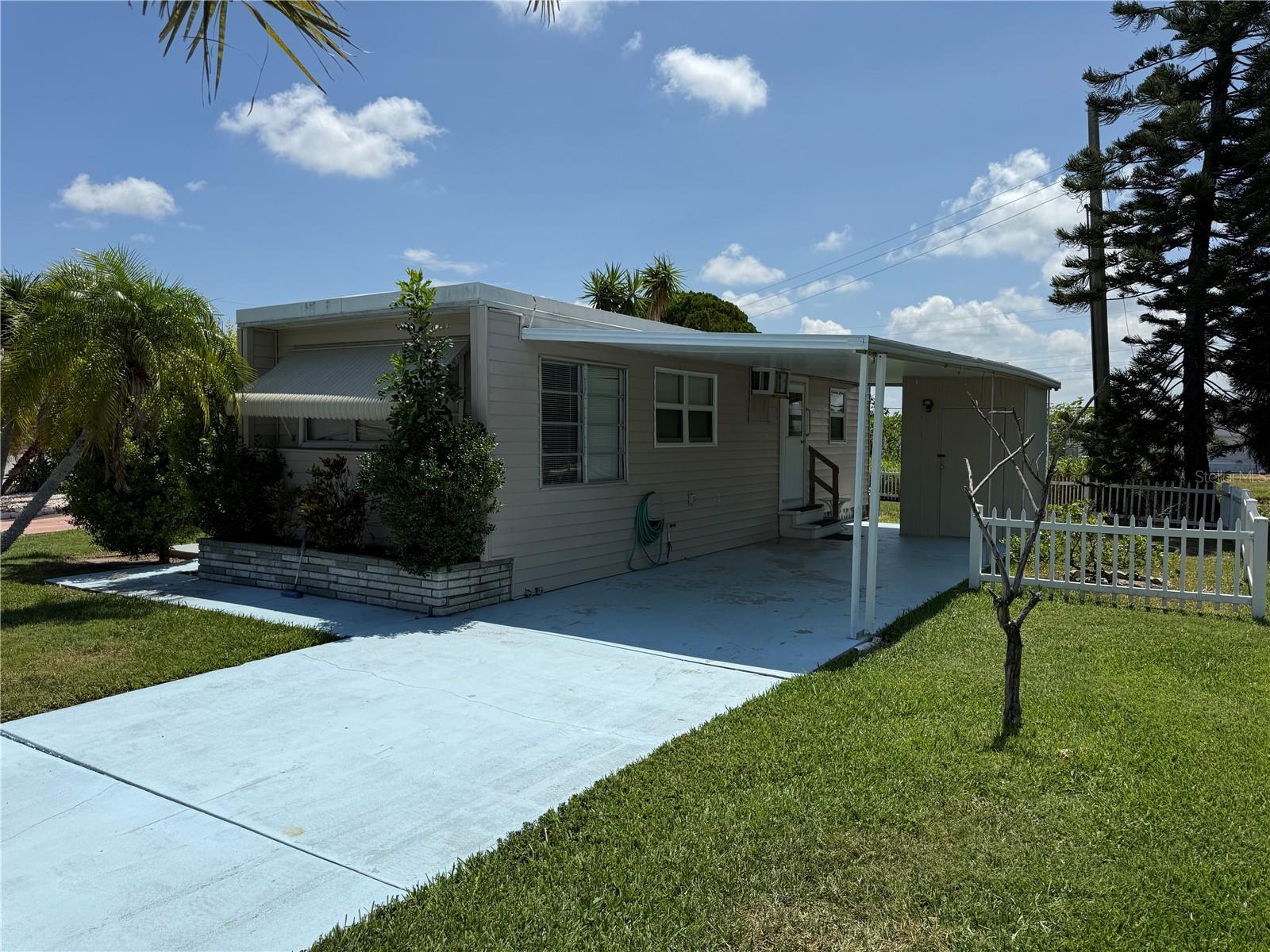 TRI-PAR ESTATES - Residential Lease