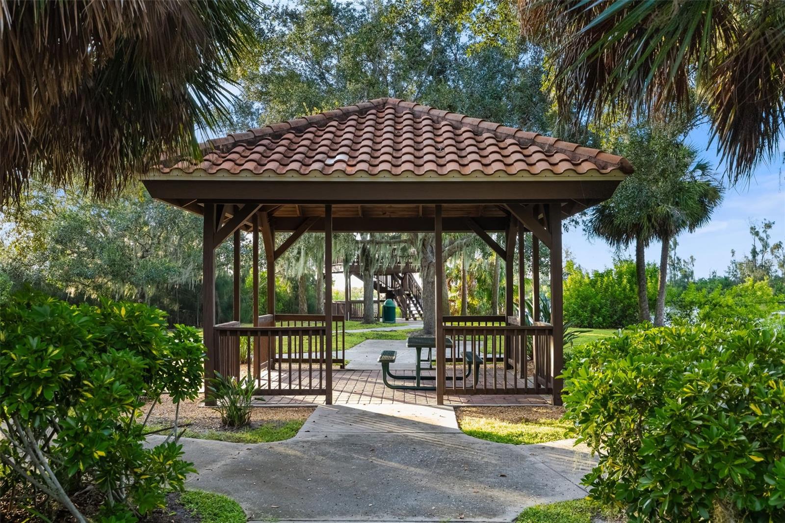 WATERLEFE GOLF & RIVER CLUB - Residential