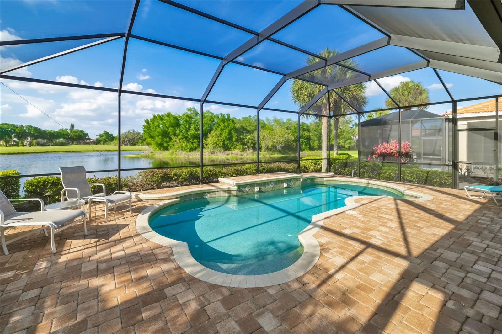 WATERLEFE GOLF & RIVER CLUB - Residential