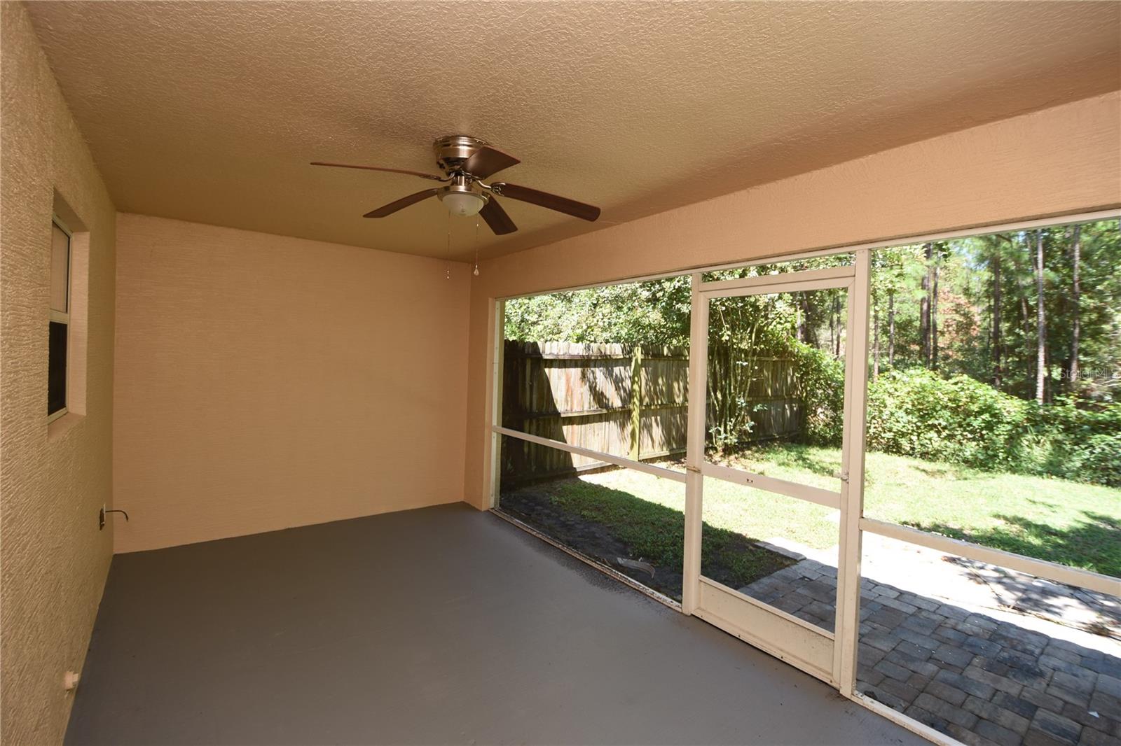 QUAIL HOLLOW - Residential Lease