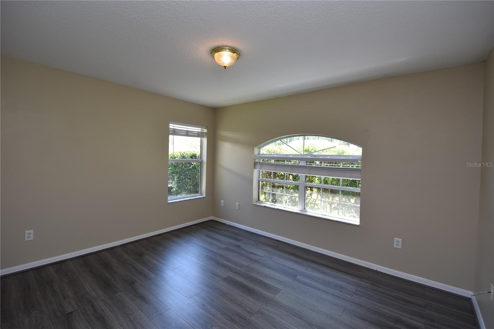 QUAIL HOLLOW - Residential Lease