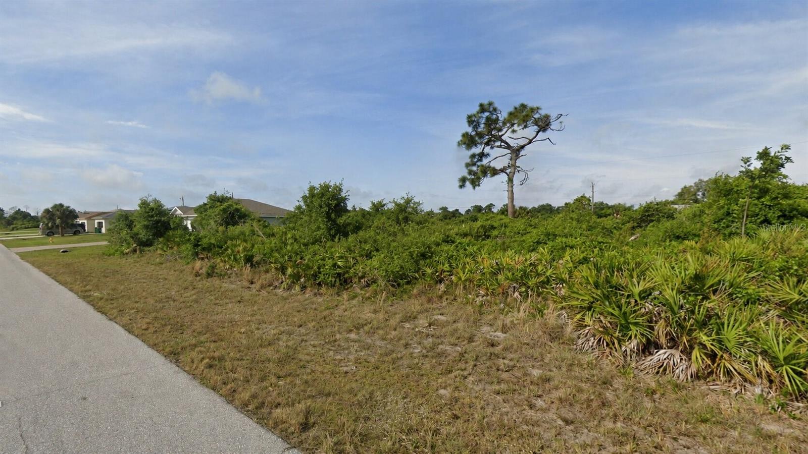PORT CHARLOTTE SEC 060 - Land