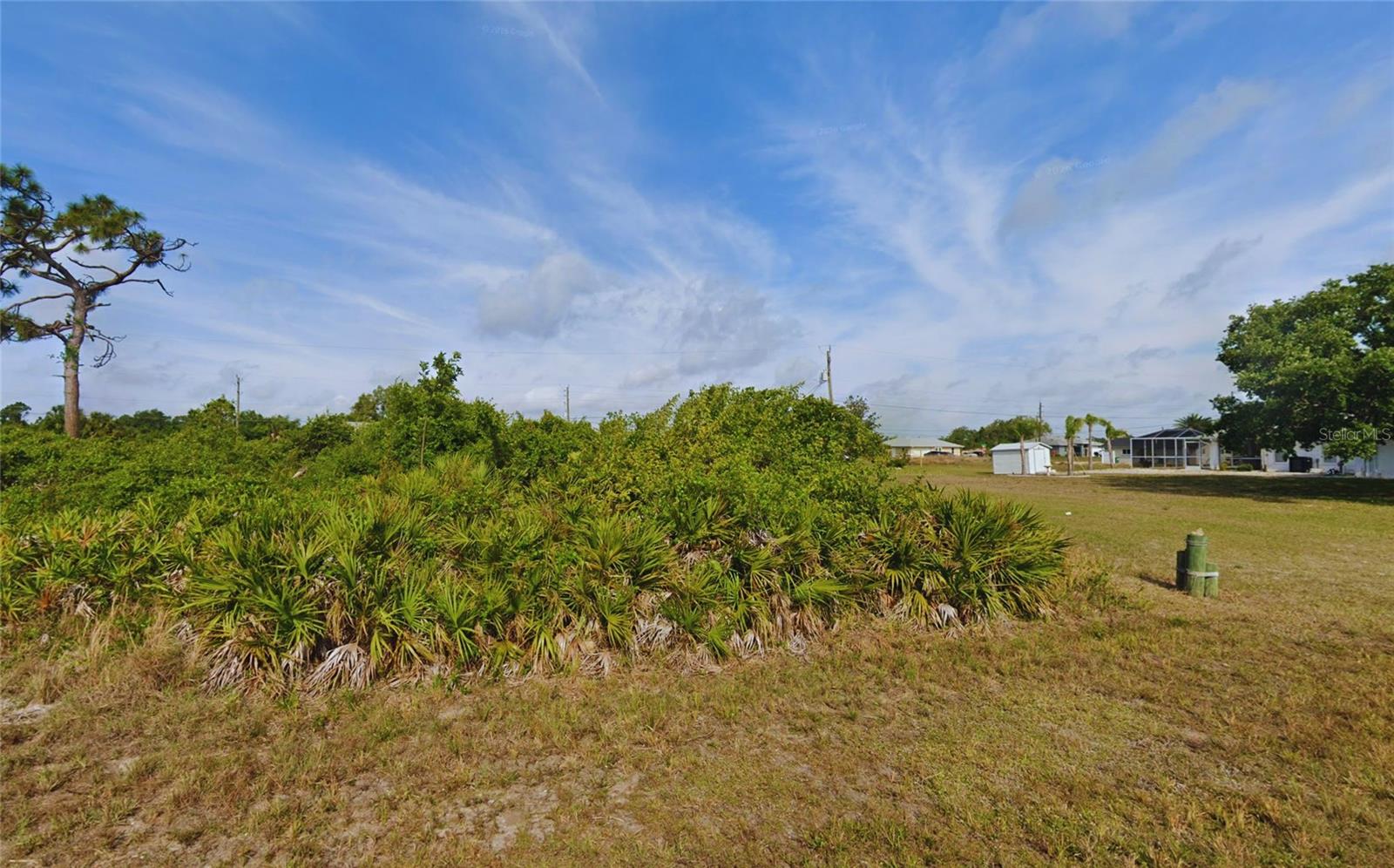 PORT CHARLOTTE SEC 060 - Land