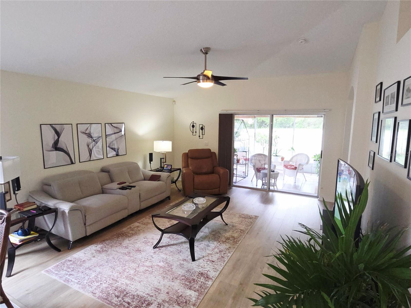 HAMPTON HILLS SOUTH PH 01 - Residential