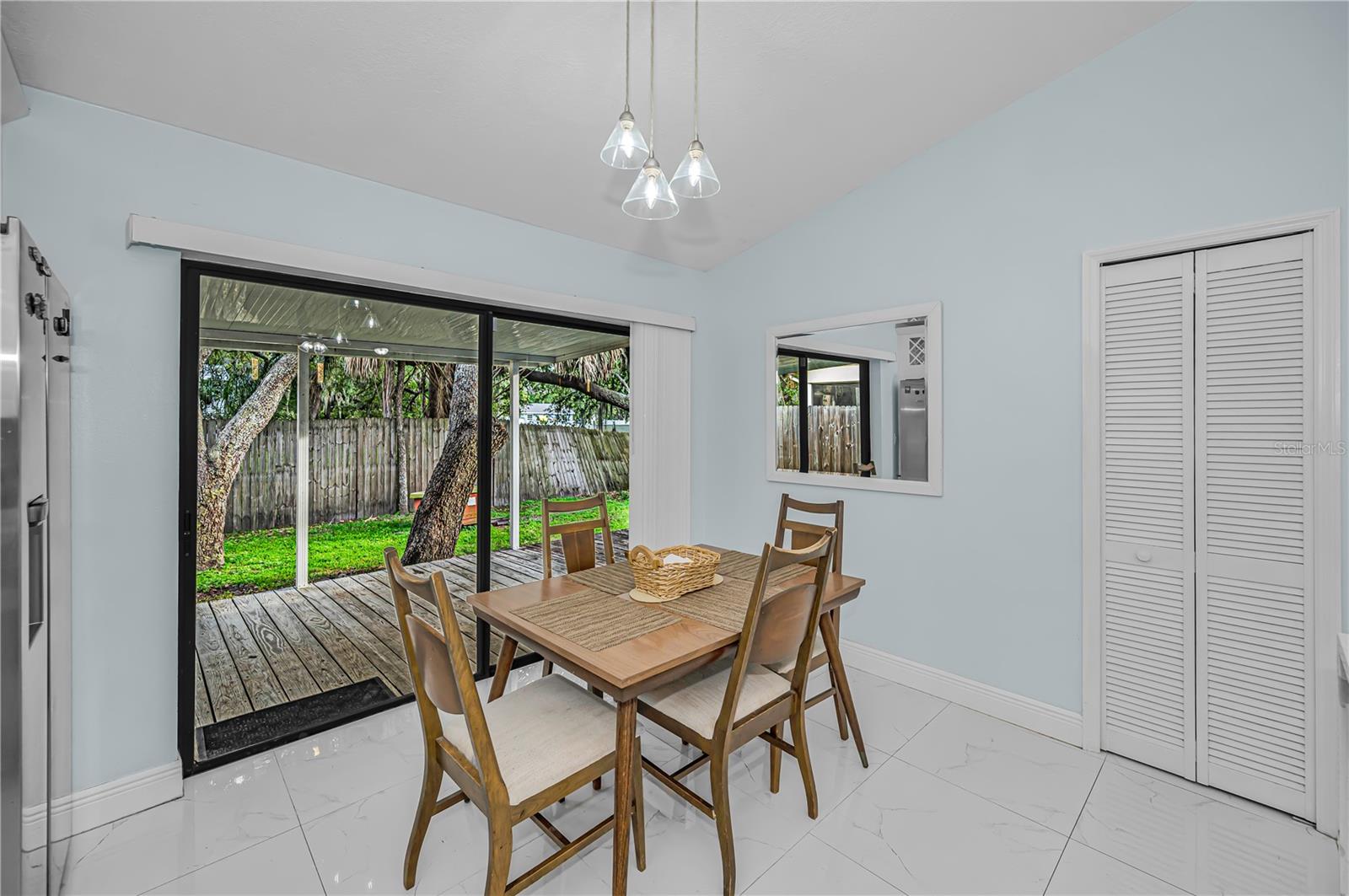 BLOOMINGDALE SEC R UNIT 3 - Residential