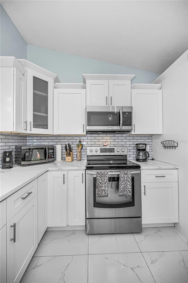 BLOOMINGDALE SEC R UNIT 3 - Residential
