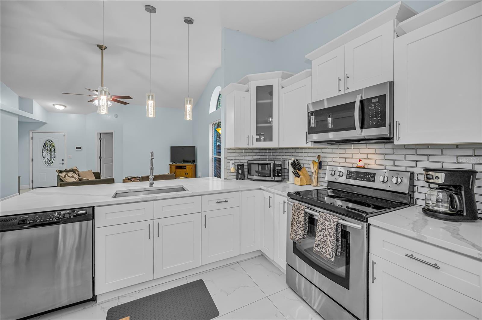 BLOOMINGDALE SEC R UNIT 3 - Residential