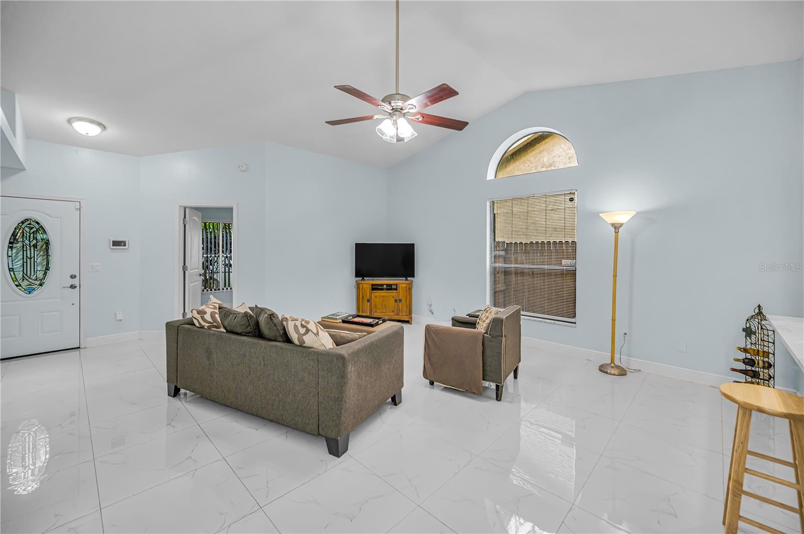 BLOOMINGDALE SEC R UNIT 3 - Residential