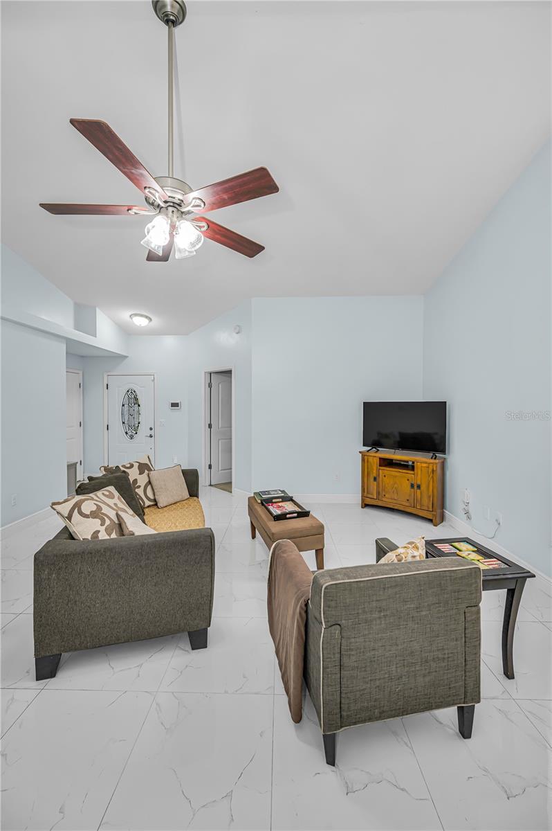 BLOOMINGDALE SEC R UNIT 3 - Residential