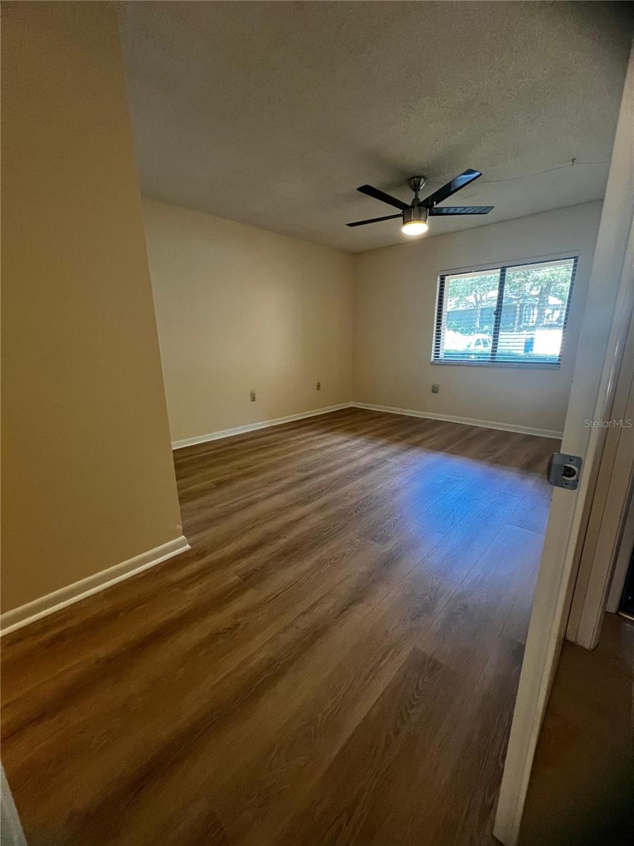 CRANES ROOST VILLAGE SEC 1 - Residential Lease
