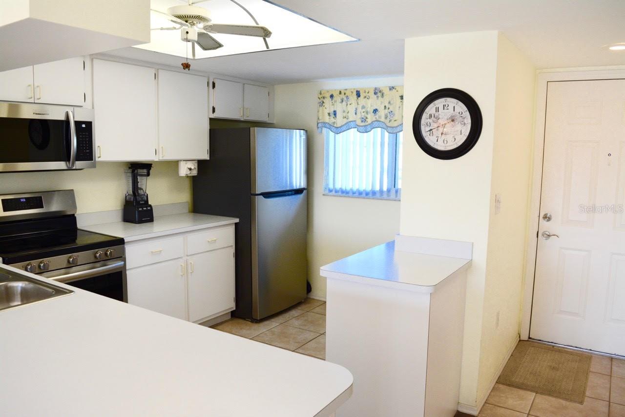 EGRET POINTE PH 02 - Residential