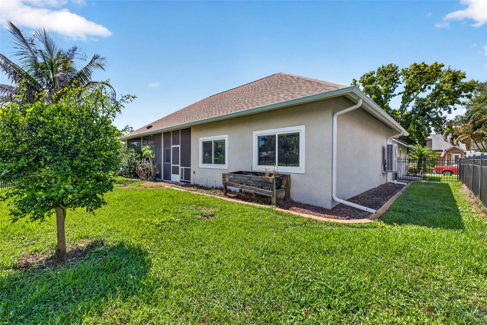 CEDAR CREEK - Residential